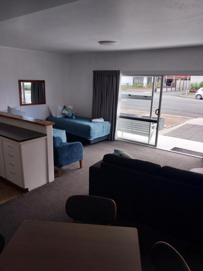 Bayview Motel Пейхия Экстерьер фото
